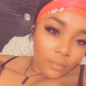 Meet your Posher, Angel